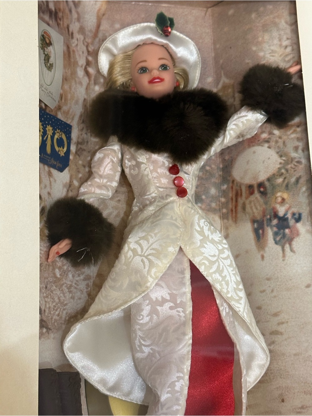 Hallmark Special Edition 1995 Holiday Memories Barbie